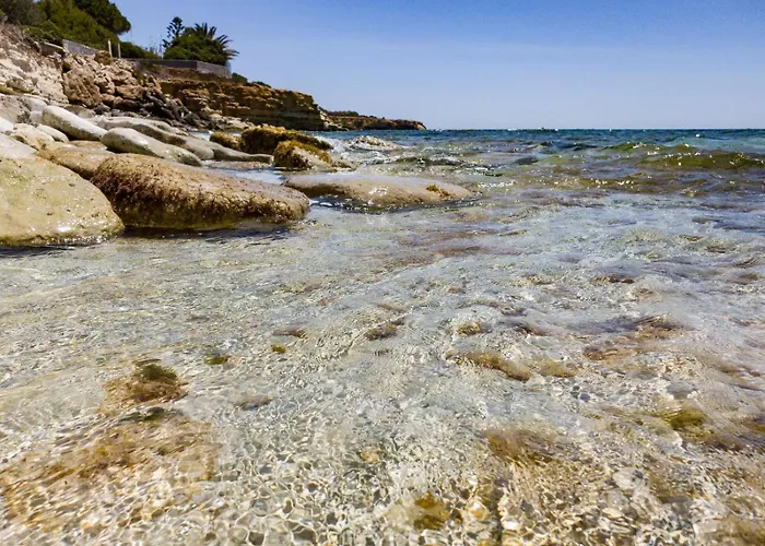 Casotto Il Carrubo, A 100 Mt Dal Mare!