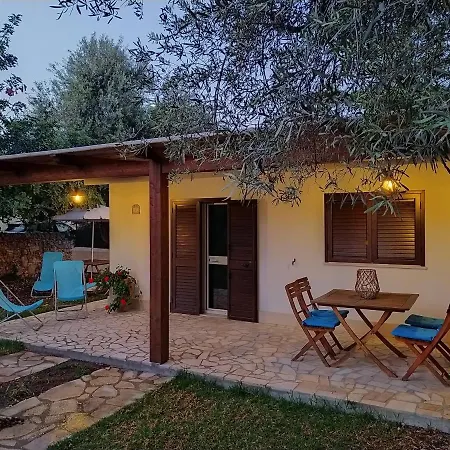 Casotto Il Carrubo, A 100 Mt Dal Mare! Villa Avola Exterior photo